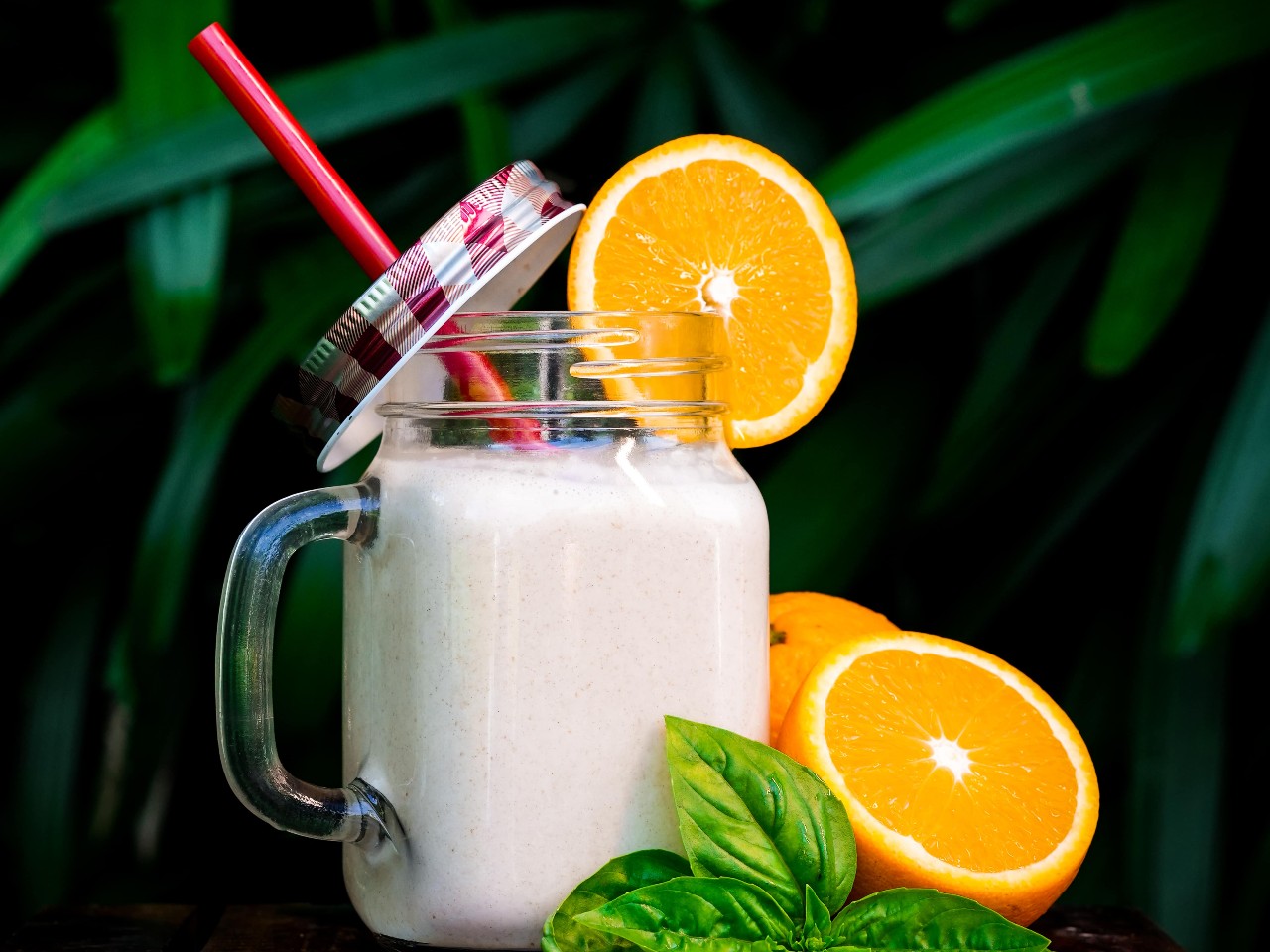 Oats and dry fruit smoothie